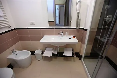 Hotel Frate Sole Assisi 3*,  Italy
